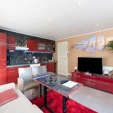 Seaside Escape Mariakerke Daire *